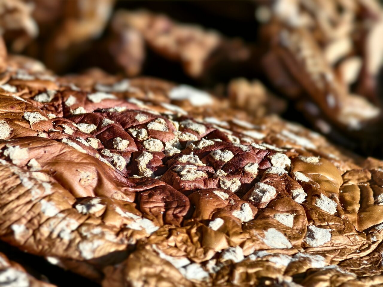 Sušený klobouk muchomůrky červené na výrobu lecigelové masti na klouby a svaly, od fyzioterapeuta